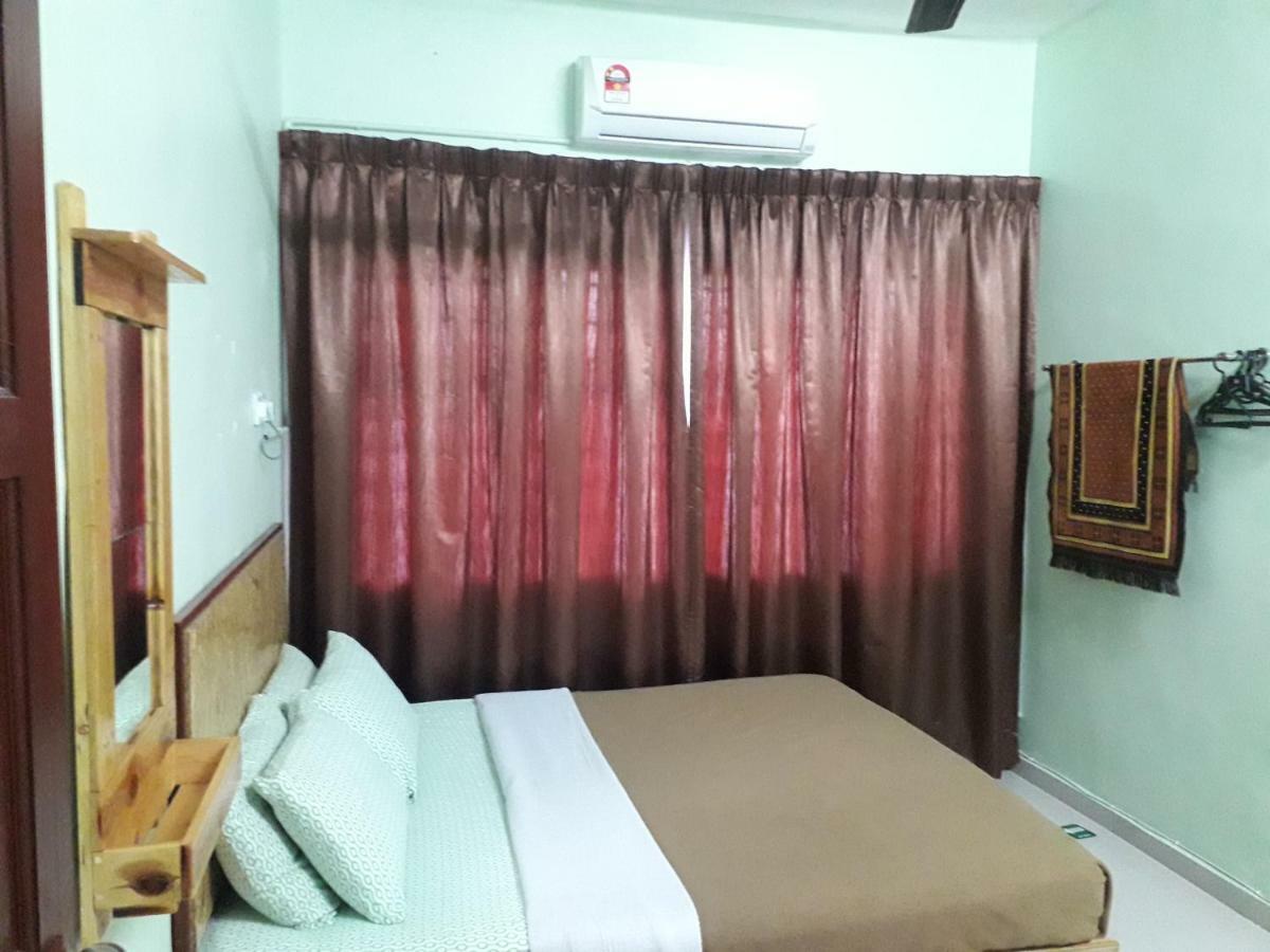 Homestay Rgee Куантан Номер фото